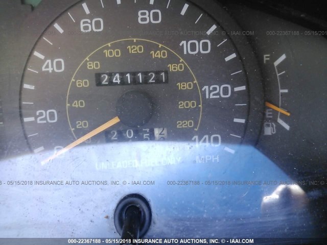 JT2BG12K4T0409320 - 1996 TOYOTA CAMRY DX/LE/XLE თეთრი ფოტო 7