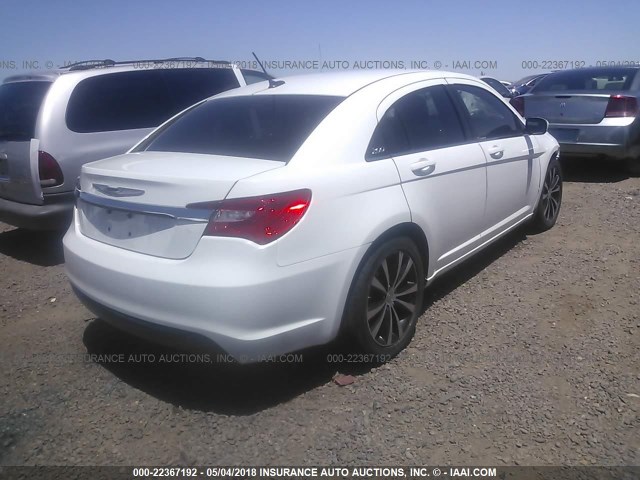 1C3CCBBG5DN744829 - 2013 CHRYSLER 200 TOURING WHITE photo 4