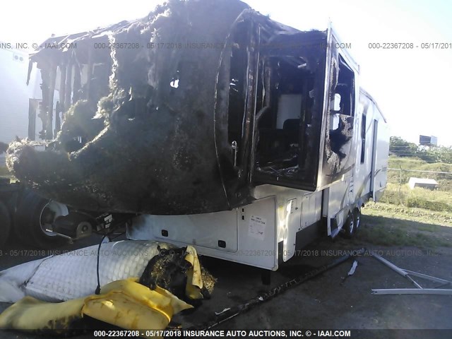 4X4FSAN22DJ027988 - 2013 FOREST RIVER SANDPIPER  白色 照片 2