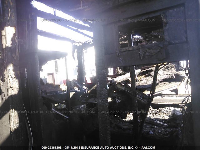 4X4FSAN22DJ027988 - 2013 FOREST RIVER SANDPIPER  白色 照片 5