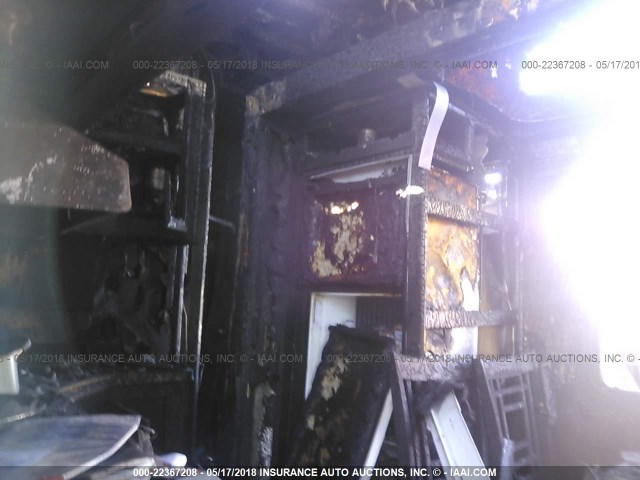 4X4FSAN22DJ027988 - 2013 FOREST RIVER SANDPIPER  白色 照片 8