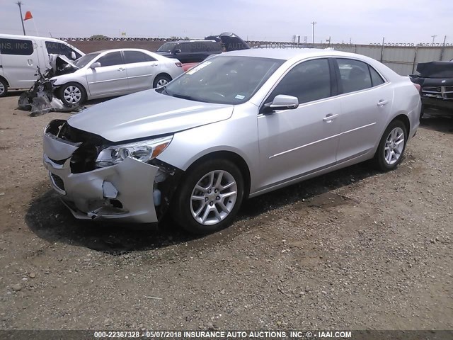 1G11C5SL7FU118704 - 2015 CHEVROLET MALIBU 1LT SILVER photo 2