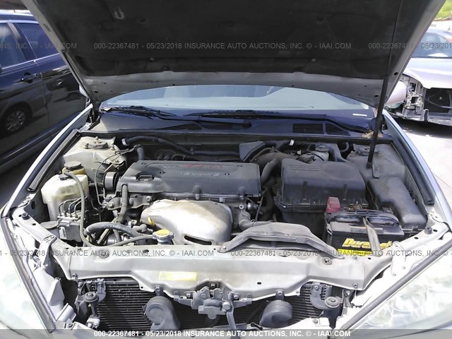 4T1BE30KX5U393689 - 2005 TOYOTA CAMRY LE/XLE/SE 银色 照片 10