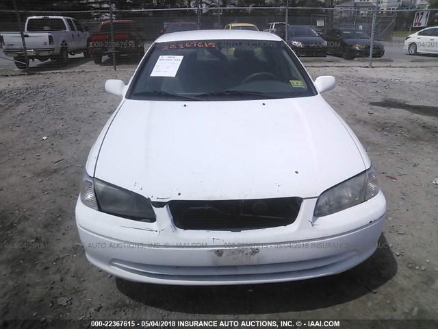 4T1BG22K8YU985114 - 2000 TOYOTA CAMRY CE/LE/XLE 白色 照片 6