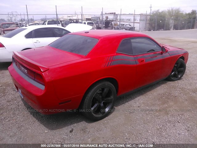 2B3CJ4DV2AH121697 - 2010 DODGE CHALLENGER SE RED photo 4