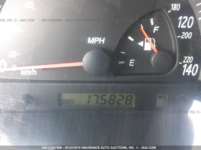 4T1BE30K14U363723 - 2004 TOYOTA CAMRY LE/XLE/SE თეთრი ფოტო 7