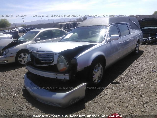 1GEEH90Y01U500671 - 2001 CADILLAC PROFESSIONAL CHAS  GRAY photo 2