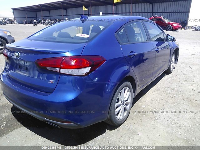 3KPFL4A78HE015515 - 2017 KIA FORTE LX/S BLUE photo 4