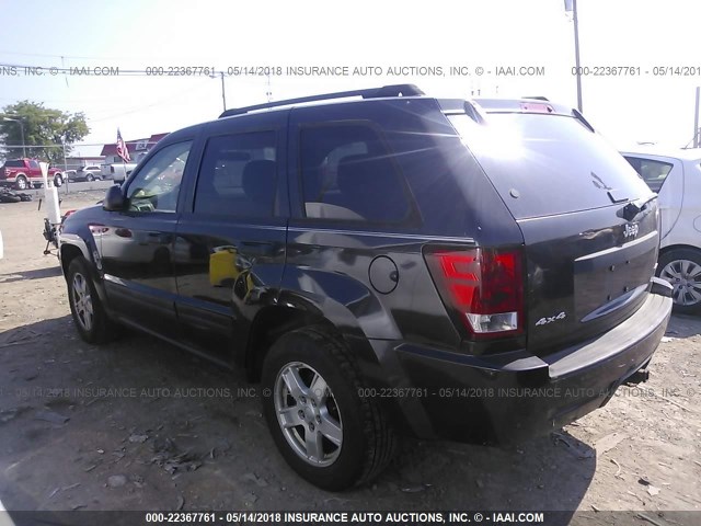 1J4GR48K15C614704 - 2005 JEEP GRAND CHEROKEE LAREDO/COLUMBIA/FREEDOM BLACK photo 3