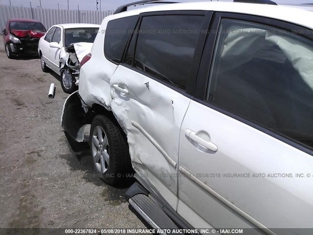 JTMZD31V385092663 - 2008 TOYOTA RAV4 LIMITED WHITE photo 6