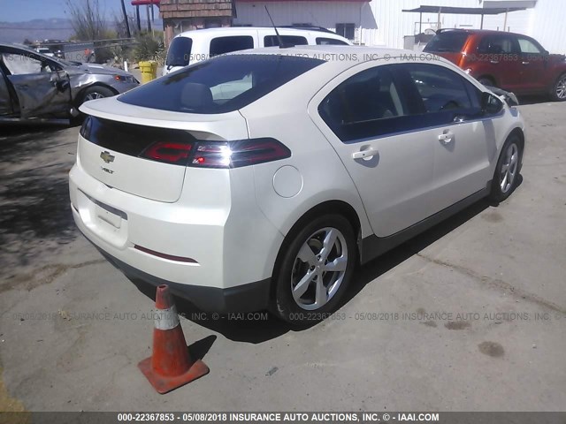 1G1RA6E45DU113498 - 2013 CHEVROLET VOLT WHITE photo 4