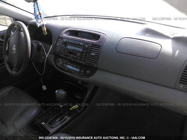 4T1BE30K25U594180 - 2005 TOYOTA CAMRY LE/XLE/SE 灰色 照片 5