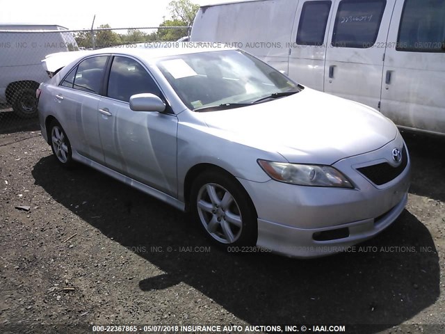 4T1BE46K87U184628 - 2007 TOYOTA CAMRY NEW GENERAT CE/LE/XLE/SE SILVER photo 1