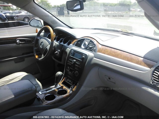 5GAKVBEDXBJ121389 - 2011 BUICK ENCLAVE CXL 银色 照片 5