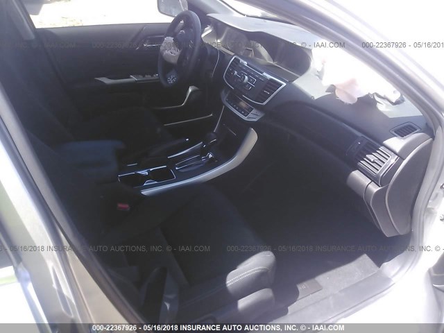 1HGCR2F52FA131646 - 2015 HONDA ACCORD SPORT 银色 照片 5