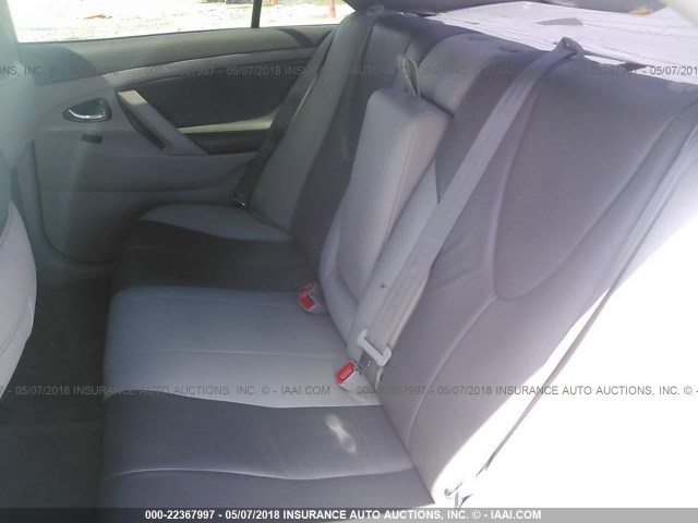 4T1BE46K99U310059 - 2009 TOYOTA CAMRY SE/LE/XLE SILVER photo 8