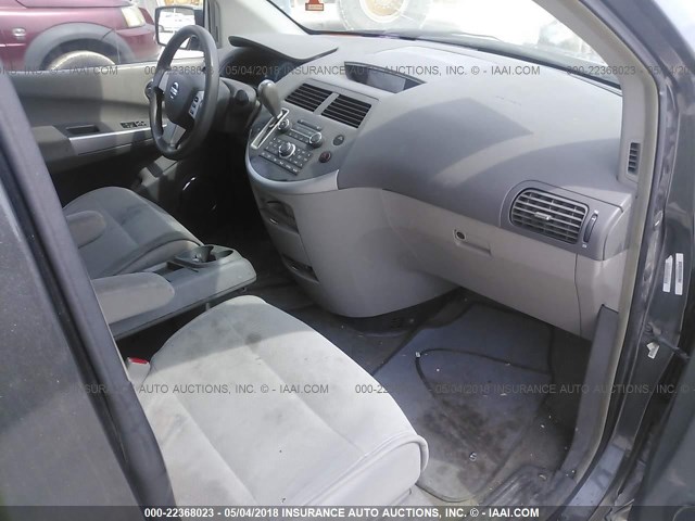 5N1BV28U99N108612 - 2009 NISSAN QUEST S/SE/SL GRAY photo 5