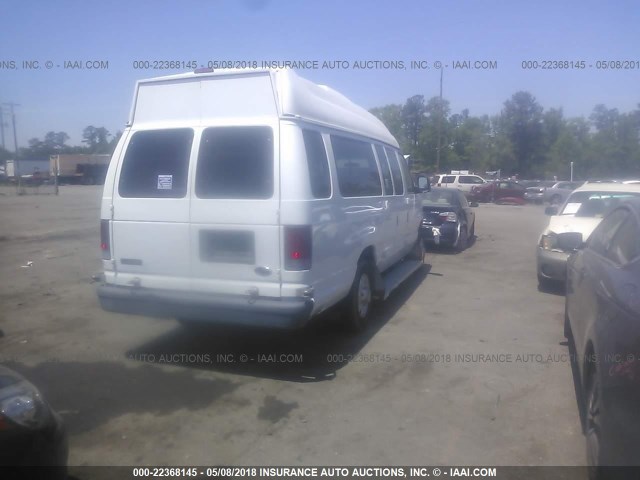 1FTNS24L84HB55547 - 2004 FORD ECONOLINE E250 VAN WHITE photo 4