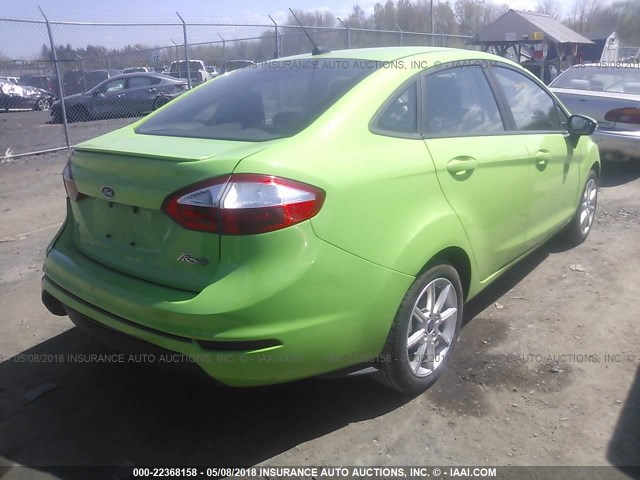3FADP4BJ1FM153573 - 2015 FORD FIESTA SE GREEN photo 4