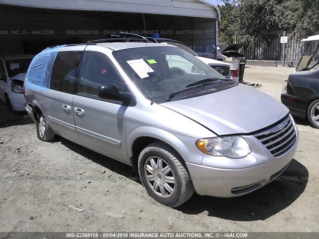 2C4GP54L65R232031 - 2005 CHRYSLER TOWN & COUNTRY TOURING SILVER photo 1