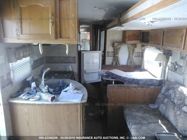 4X4TWDF256A239410 - 2008 FOREST RIVER WILDWOOD  白色 照片 6