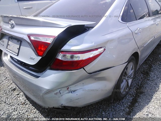 4T1BF1FK0GU152963 - 2016 TOYOTA CAMRY LE/XLE/SE/XSE SILVER photo 6