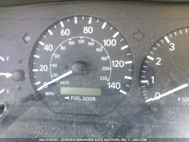 4T1BG22K6YU631916 - 2000 TOYOTA CAMRY CE/LE/XLE ვერცხლისფერი ფოტო 7