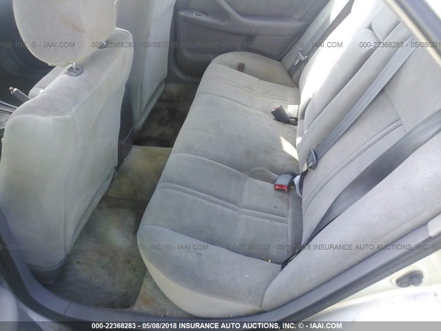 4T1BG22K6YU631916 - 2000 TOYOTA CAMRY CE/LE/XLE ვერცხლისფერი ფოტო 8
