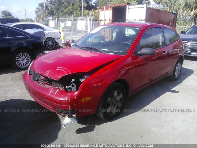 1FAHP31N37W217887 - 2007 FORD FOCUS ZX3/S/SE/SES RED photo 2