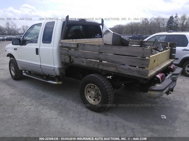 1FTNX21L52EA75546 - 2002 FORD F250 SUPER DUTY WHITE photo 3