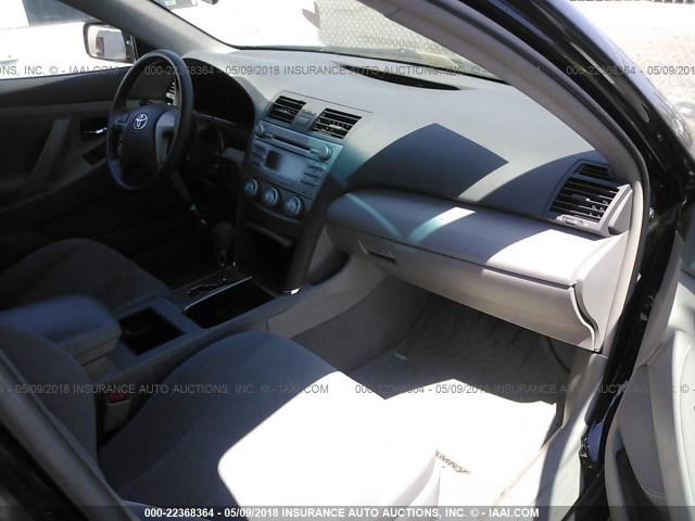 4T4BE46KX9R066623 - 2009 TOYOTA CAMRY SE/LE/XLE BLACK photo 5