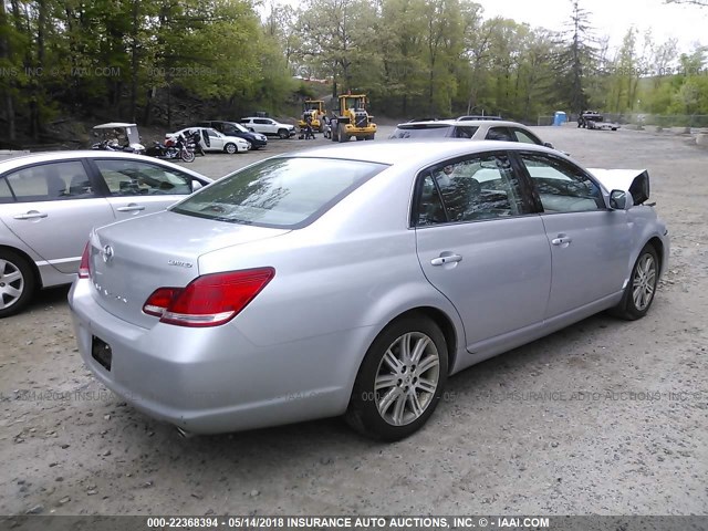 4T1BK36B36U127335 - 2006 TOYOTA AVALON XL/XLS/TOURING/LIMITED SILVER photo 4