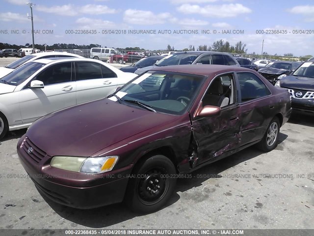 4T1BG22K9WU262580 - 1998 TOYOTA CAMRY CE/LE/XLE 勃艮第红 照片 2
