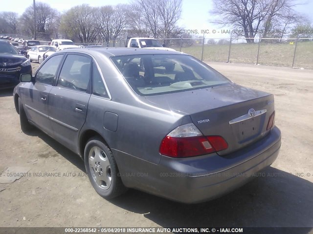 4T1BF28BX4U359939 - 2004 TOYOTA AVALON XL/XLS GRAY photo 3