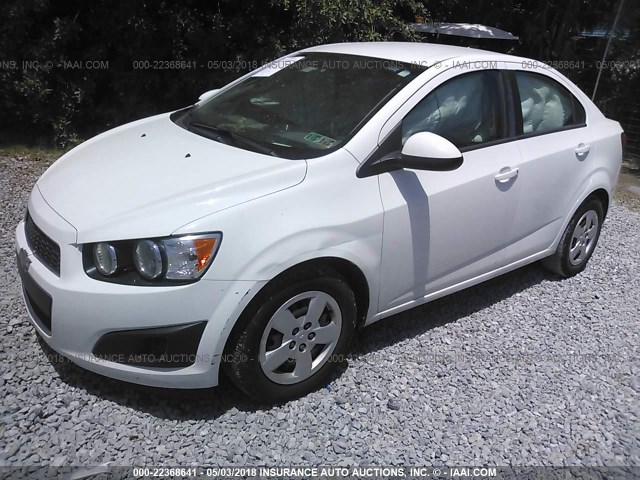 1G1JA5SGXD4241919 - 2013 CHEVROLET SONIC LS 白色 照片 2