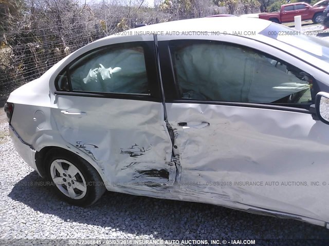 1G1JA5SGXD4241919 - 2013 CHEVROLET SONIC LS 白色 照片 6