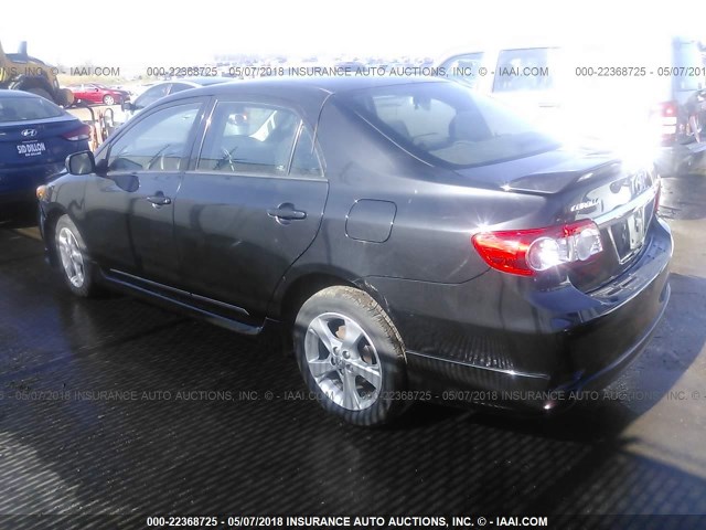 5YFBU4EE3DP086683 - 2013 TOYOTA COROLLA S/LE BLACK photo 3