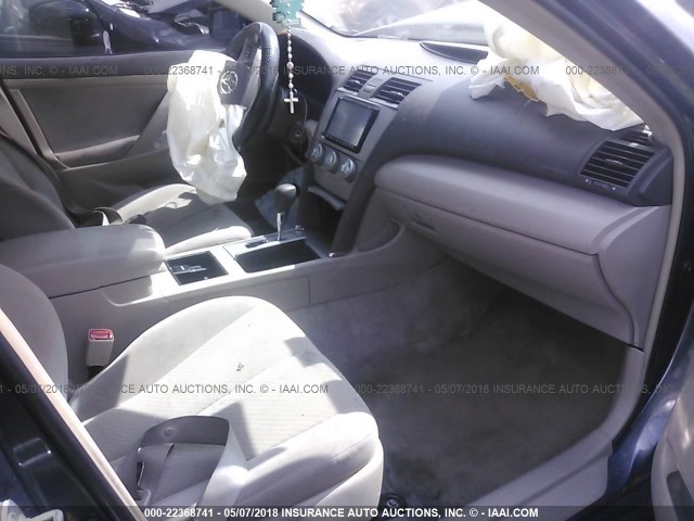 4T1BE46K18U202811 - 2008 TOYOTA CAMRY CE/LE/XLE/SE GRAY photo 5