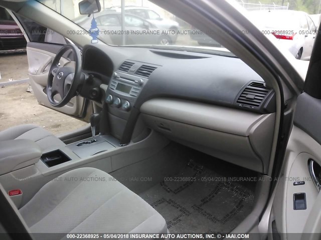 4T1BE46KX8U733490 - 2008 TOYOTA CAMRY CE/LE/XLE/SE BEIGE photo 5