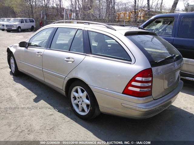 WDBRH84J14F537754 - 2004 MERCEDES-BENZ C 320 4MATIC GOLD photo 3