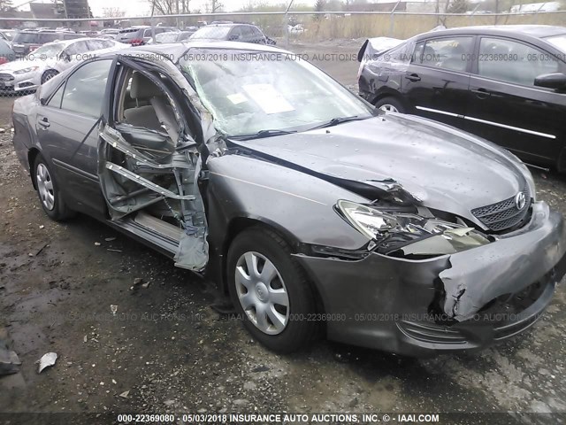 4T1BE32K53U725208 - 2003 TOYOTA CAMRY LE/XLE/SE GRAY photo 6