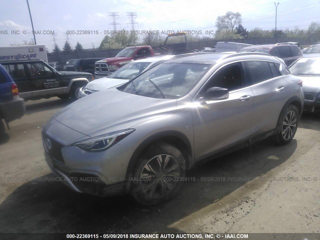 SJKCH5CR1HA017213 - 2017 INFINITI QX30 LUXURY/PREMIUM/SPORT SILVER photo 2