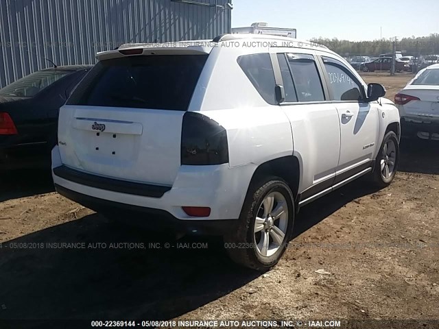 1C4NJDBBXFD437661 - 2015 JEEP COMPASS SPORT WHITE photo 4