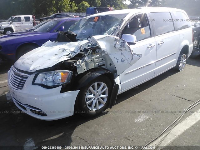 2C4RC1CG5FR729879 - 2015 CHRYSLER TOWN & COUNTRY TOURING L WHITE photo 2