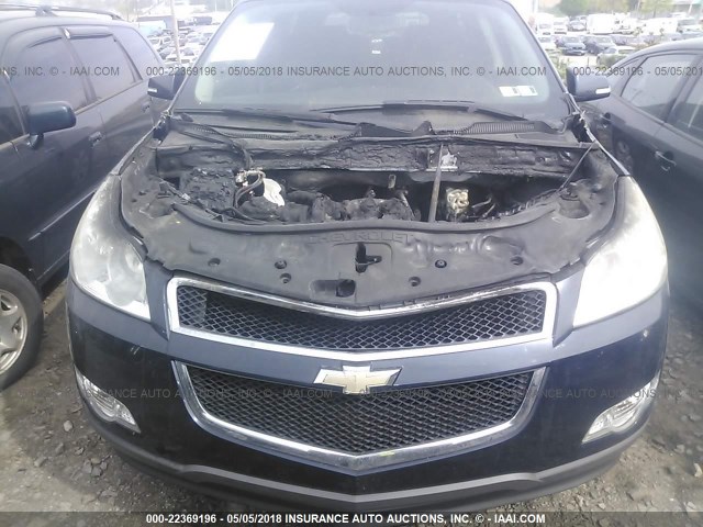 1GNLRFED9AS110740 - 2010 CHEVROLET TRAVERSE BLUE photo 6