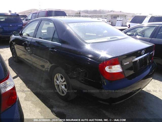 4T1BF32K04U079722 - 2004 TOYOTA CAMRY LE/XLE/SE შავი ფოტო 3