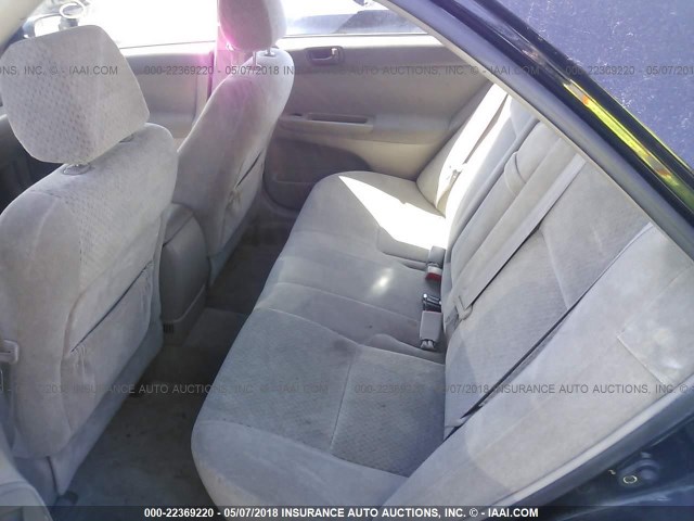4T1BF32K04U079722 - 2004 TOYOTA CAMRY LE/XLE/SE შავი ფოტო 8