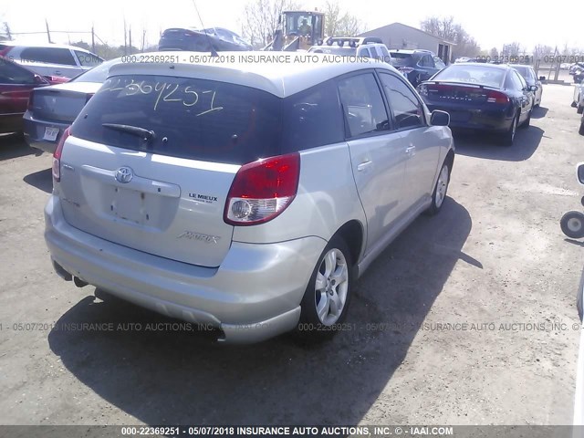 2T1LR32E94C171886 - 2004 TOYOTA COROLLA MATRIX XR SILVER photo 4