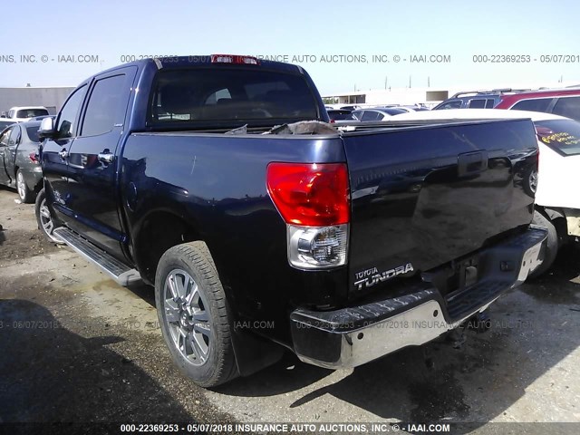 5TFEV58178X041973 - 2008 TOYOTA TUNDRA CREWMAX LIMITED BLUE photo 3