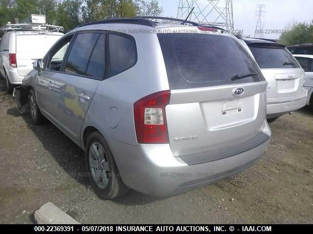 KNAFG525187218430 - 2008 KIA RONDO LX/EX SILVER photo 3